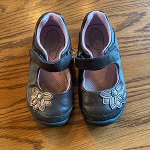 Toddler size 7 Mary Janes